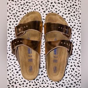 Birkenstock Arizona Sandals in Metallic Stones Copper